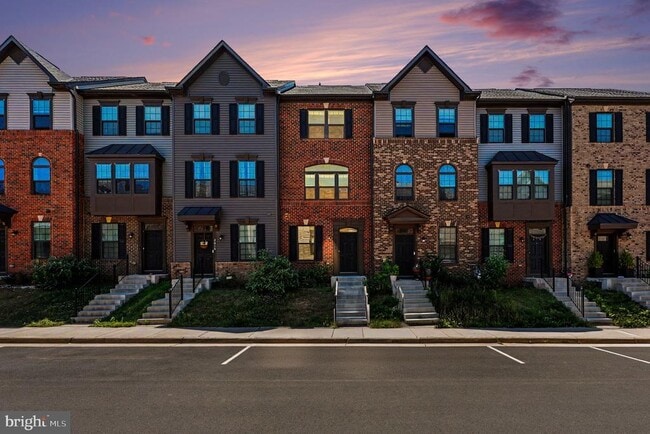 Building Photo - 2616 VELOCITY Rd