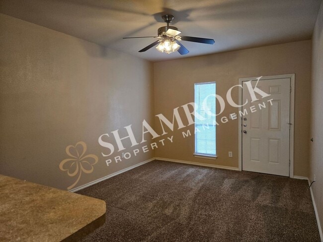 Building Photo - 2/1 Fourplex in Midway ISD!