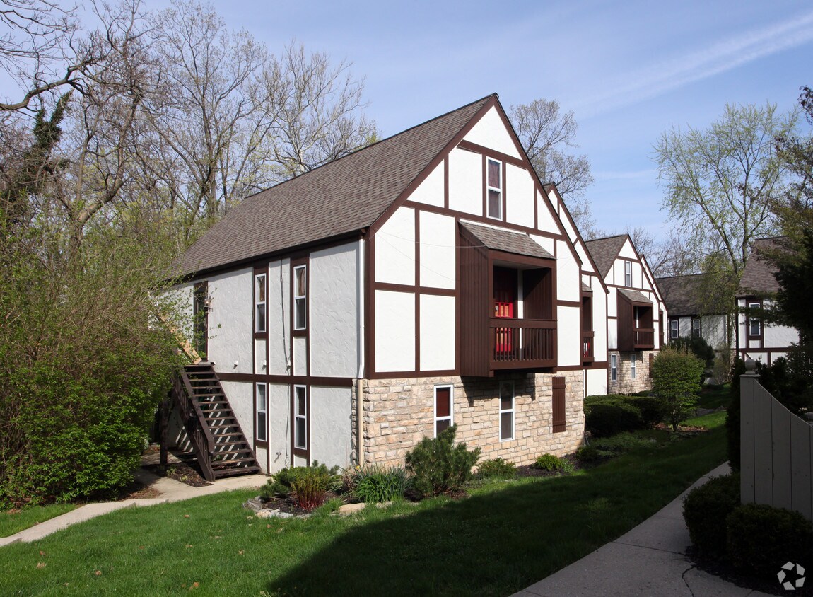 Primary Photo - 1565-1593 Arlington Ave