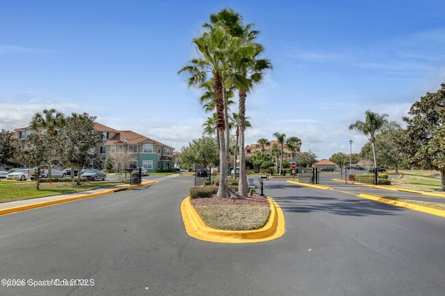 Building Photo - 1747 Sophias Dr