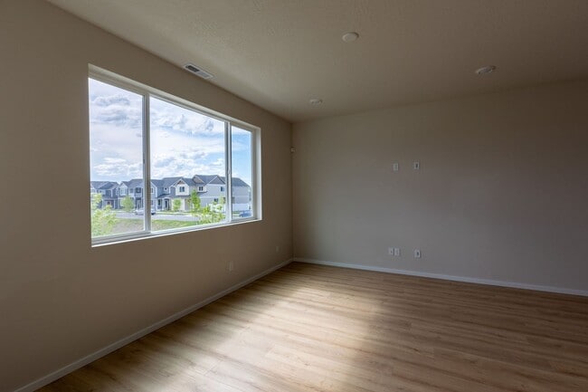 Building Photo - Modern Home for rent in Liberty Lake