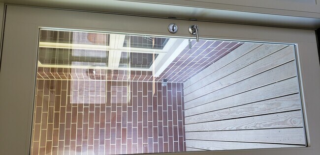 Foto del edificio - 6456 S Woodlawn Ave