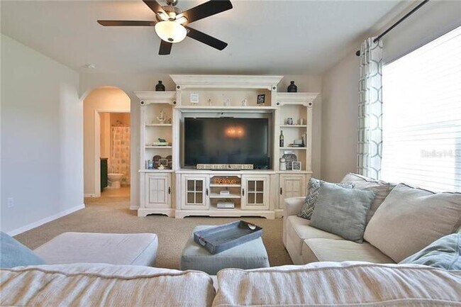 Building Photo - 144 Tierra Verde Way