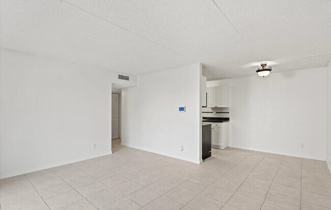 Foto del edificio - Quiet Community – 1 Bedroom Available