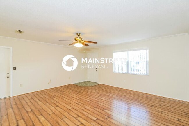 Foto del edificio - 4 Bedroom Pet-Friendly Home in NORTH PORT, FL with Main Street Renewal