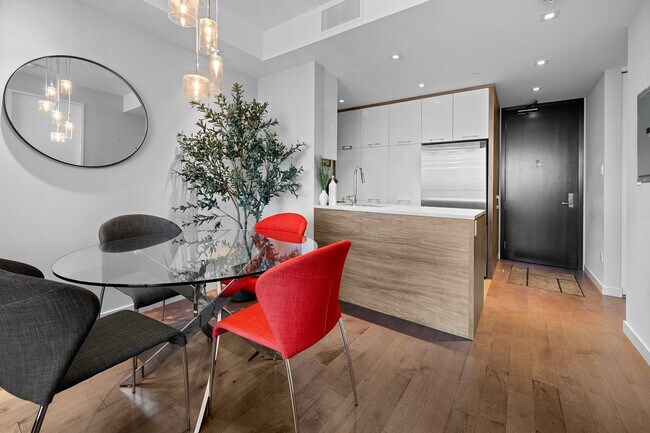 Photo du bâtiment - 2818 Boul Laurier