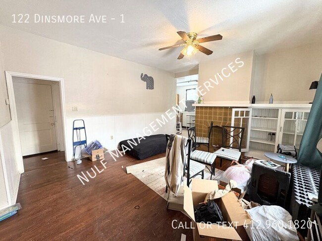 Building Photo - 1 bed, 1 bath unit in Crafton