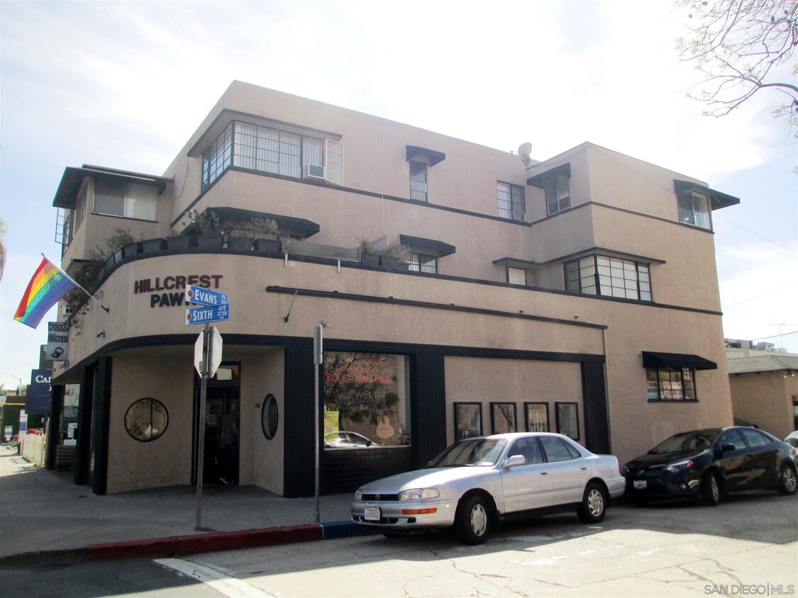 Primary Photo - 3740 Sixth Ave