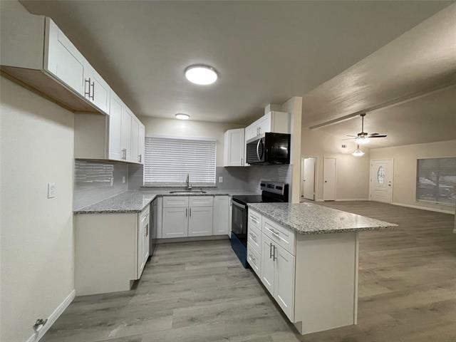 Foto del edificio - 2113 Glencrest Ln