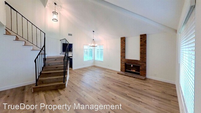 Foto del edificio - 4 br, 3 bath House - 12926 Foxwood Drive