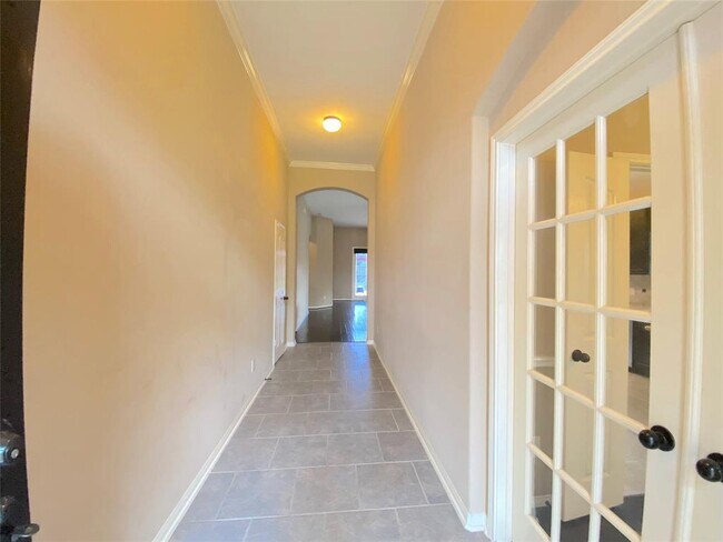 Building Photo - 24039 Augusta Falls Ln