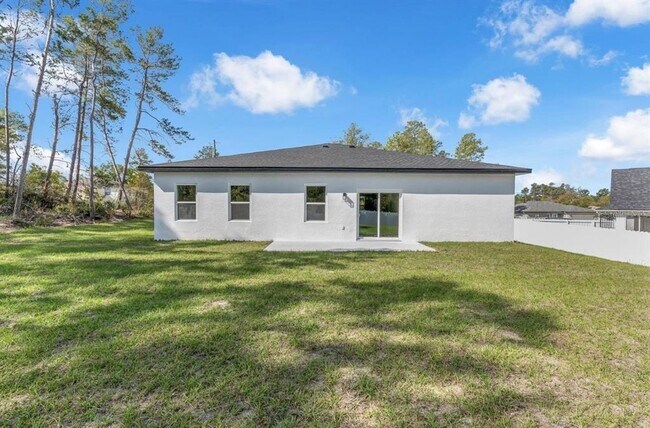 Foto del edificio - 4411 SW 172nd Street Rd
