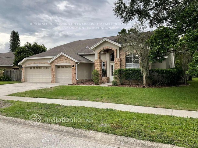 Foto del edificio - 1450 Thornhill Cir