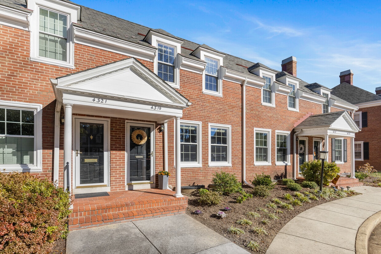 4319 35th St S, Arlington, VA 22206 Townhome Rentals in Arlington VA