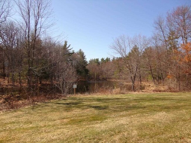 Building Photo - 18 Wright Farm Rd