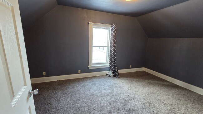 Foto del edificio - 2 bed 2bath home