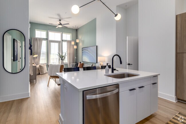2HAB, 2BA - The Raven