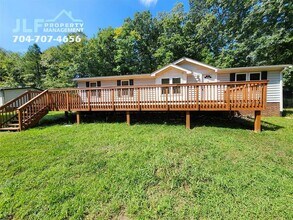 Building Photo - 1225 Bostwood Ln