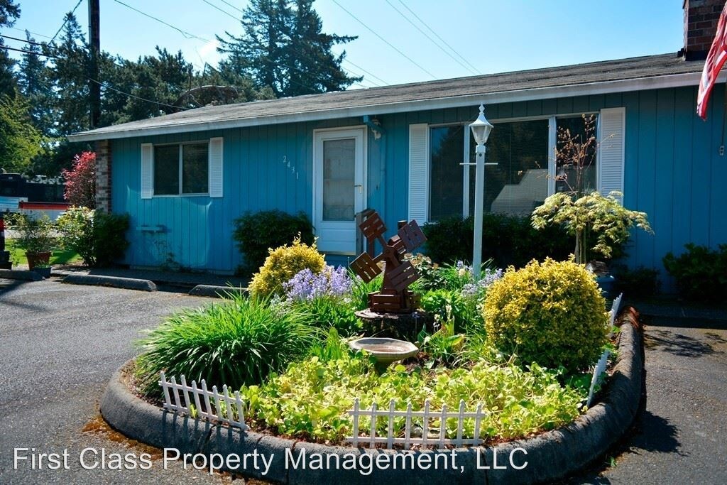 Primary Photo - 2435 NE 162nd Ave