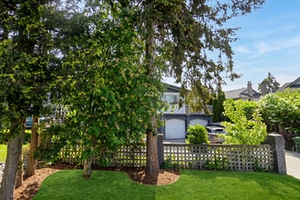 Building Photo - 7951 Thormanby Cres