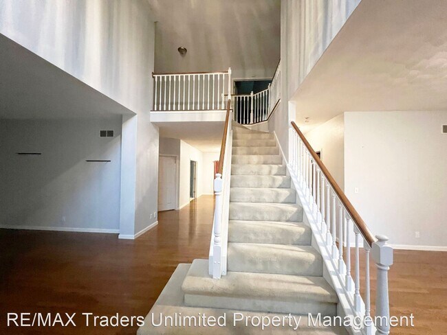 Building Photo - 5 br, 4.5 bath House - 7109 Ridgebrook Drive