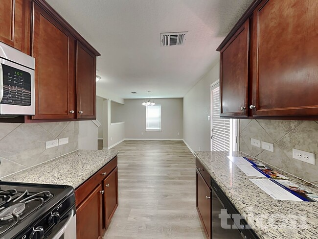 Building Photo - 2676 Diamondback Trail