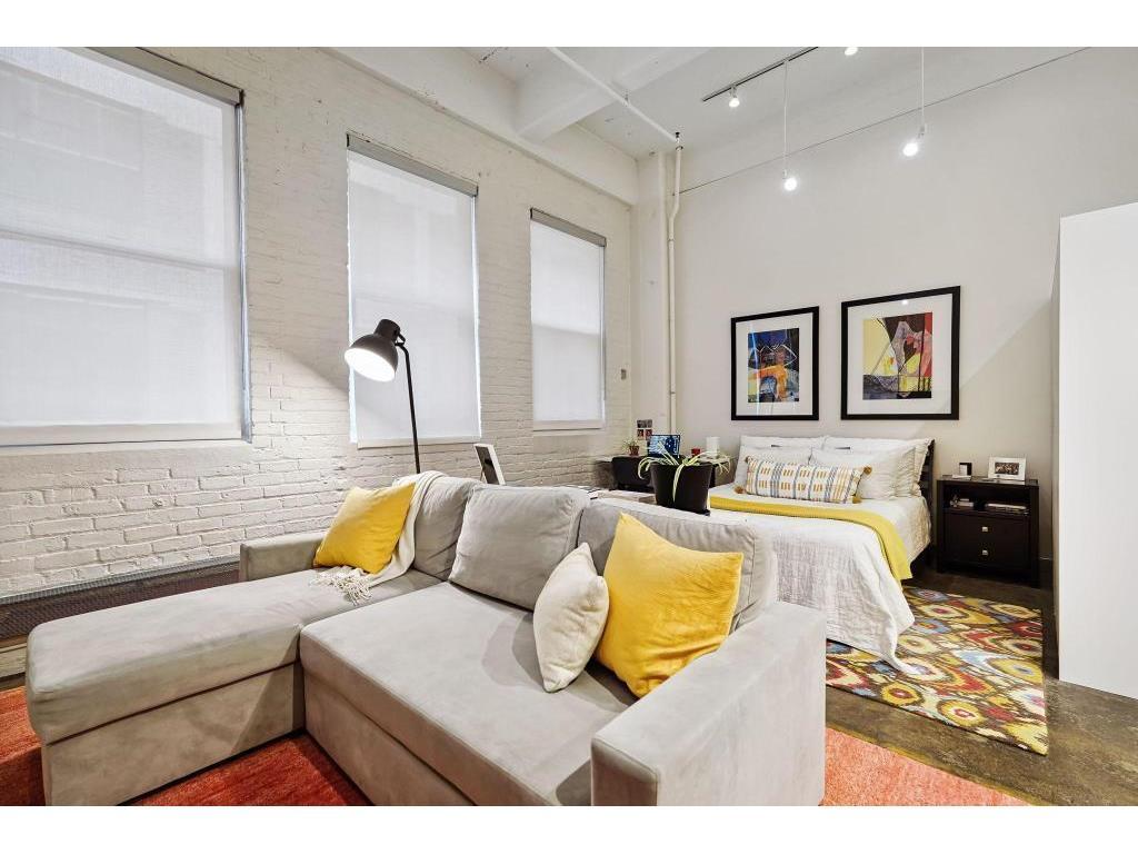Primary Photo - 700 N Washington Ave