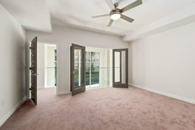 Building Photo - Canvas on Blake