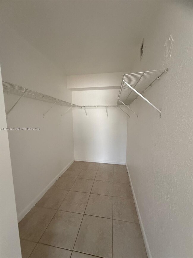 Building Photo - 15410 SW 284th St