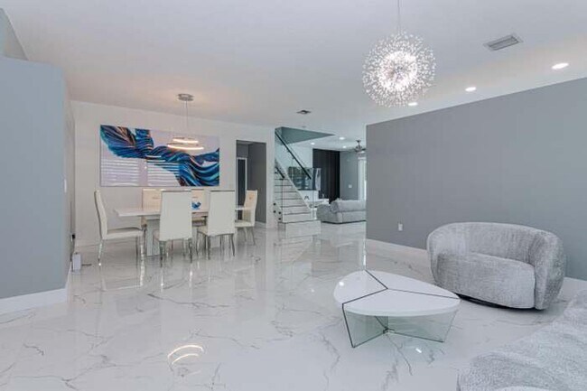 Foto del edificio - 2738 Misty Oaks Cir