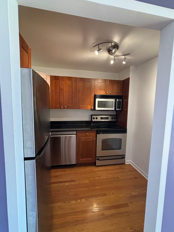 Photo - 3550 N Lake Shore Dr Apartment