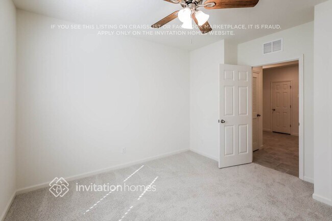 Foto del edificio - 9671 Seaspray Dr