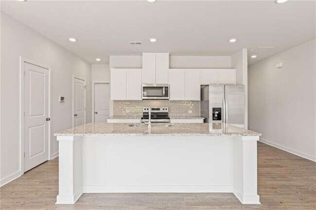 Building Photo - 2837 Bullfrog Ln