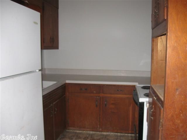 Building Photo - 21 Algonquin Cir