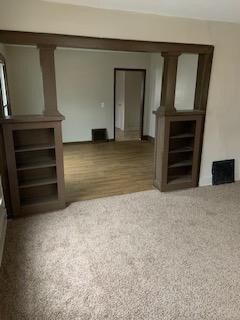Building Photo - 118 Stoddard