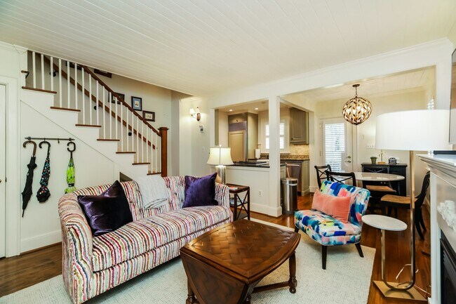 Foto del edificio - 84 1/3B King Street, Unit B