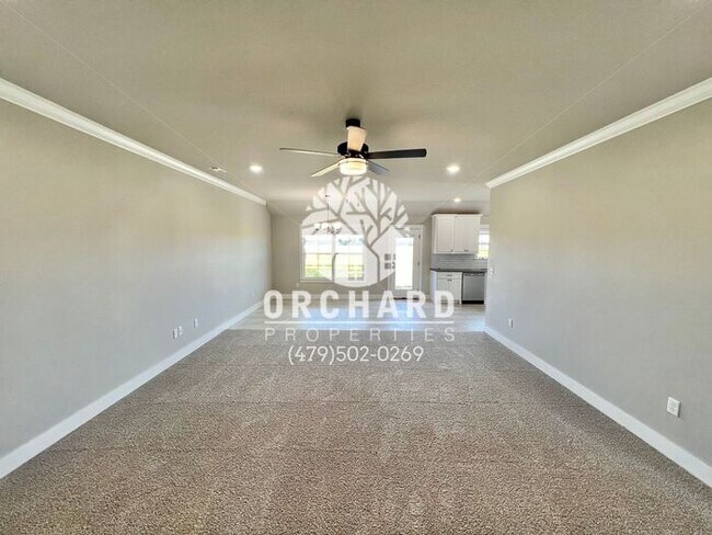 Building Photo - Tontitown- Single-Family Home- Desirable H...