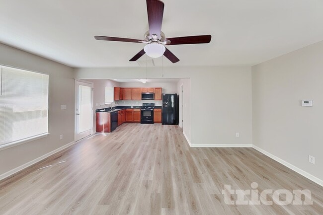 Building Photo - 9415 Bradstreet Commons Way