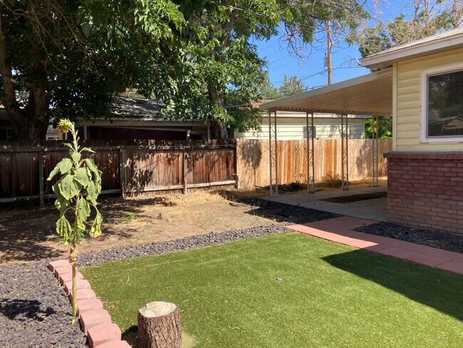 Building Photo - **SPARKS HOME READY FOR MOVE IN** - 1937 1...