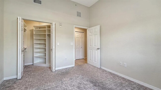 Building Photo - 1064 N Tamiami Trl