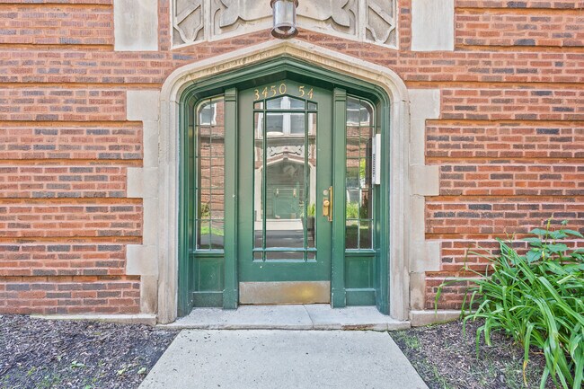 Foto del edificio - 3454 N Janssen Ave