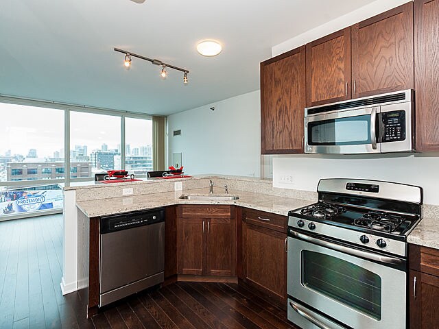 Foto del edificio - 757 N Orleans St