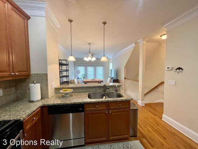 Foto del edificio - 3779 Ashford Creek Ave NE