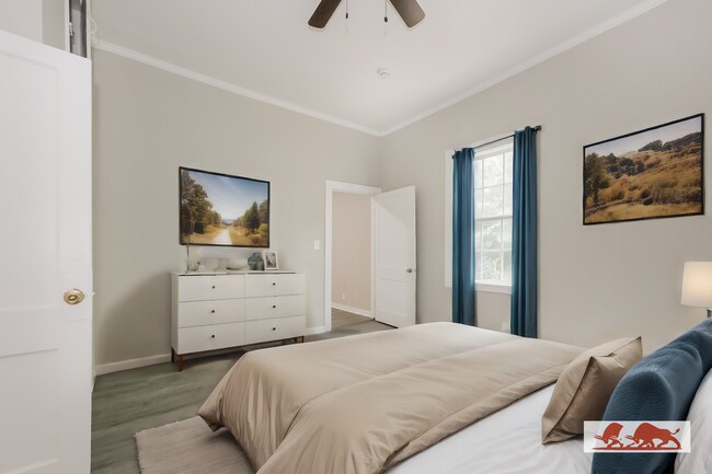 Foto del edificio - Charming Home in Quiet Griffin Neighborhood – For Rent