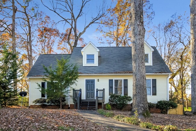 Building Photo - 3112 Hickory Ridge Dr
