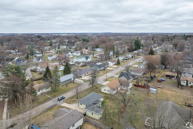 Marshfield offers plenty of space for residents to spread out.
