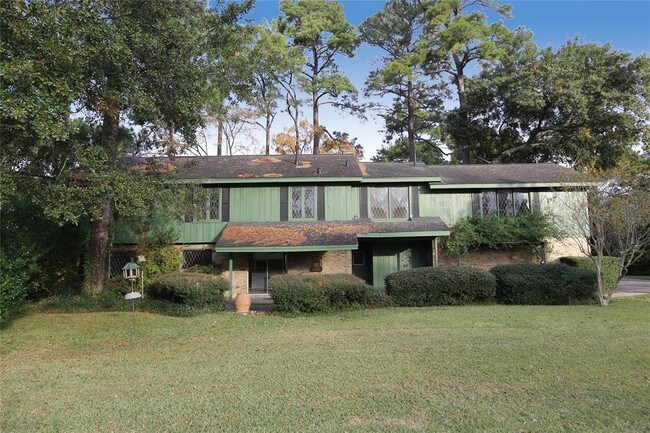 Building Photo - 6215 Coral Ridge Rd