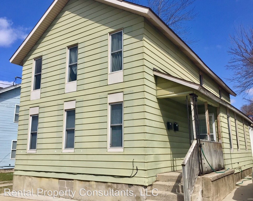 Primary Photo - 411 7th St NW