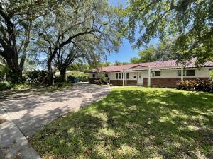 Foto del edificio - 3205 NW 87th Ave