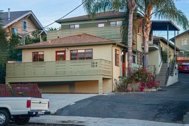 Primary Photo - 1014 1/2 Hyperion Ave